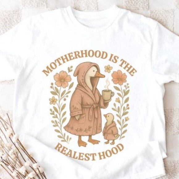 Funny Mom Shirt, Silly Goose Mom Unisex Graphics Tee - Picture 1 of 4